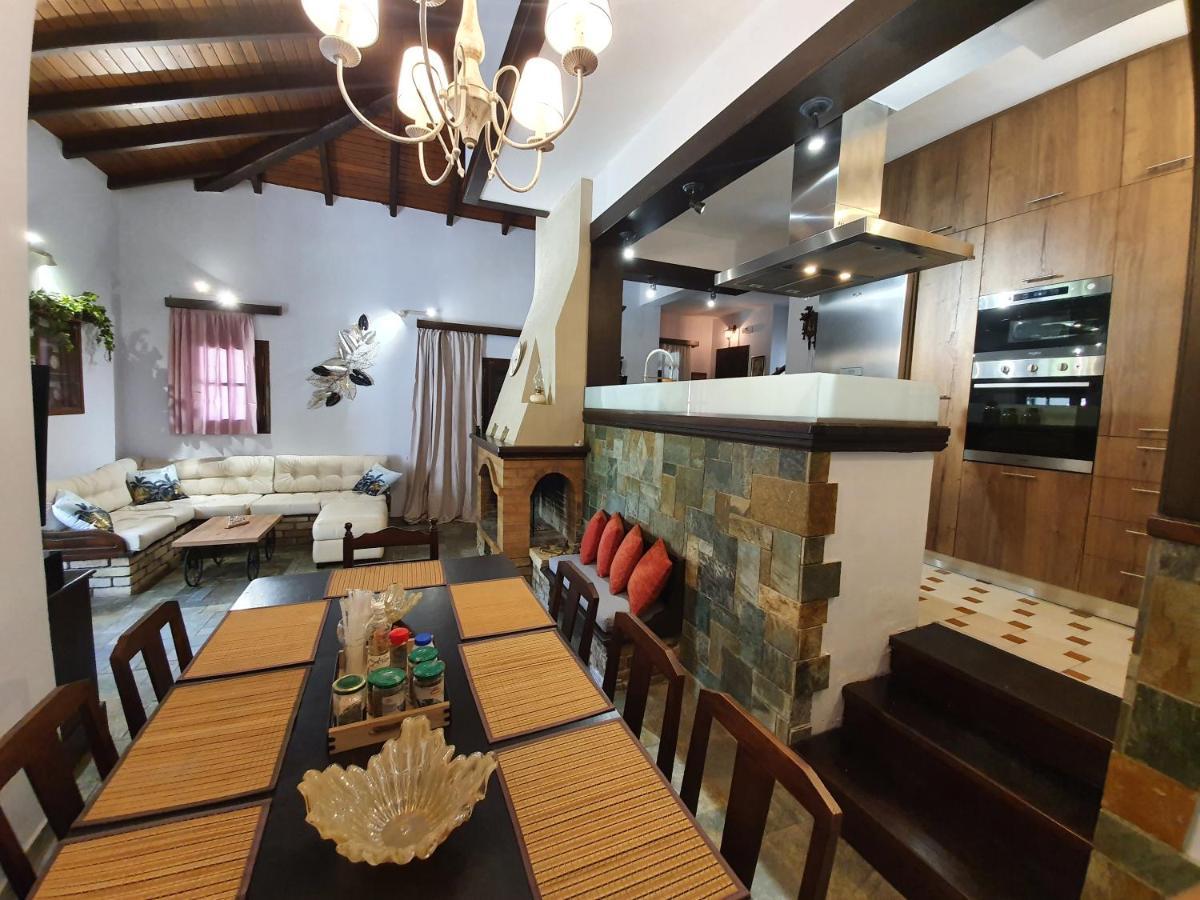 Villa Georgia Acharavi  Ngoại thất bức ảnh