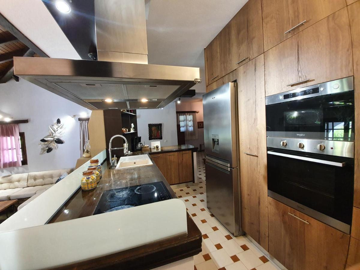 Villa Georgia Acharavi  Ngoại thất bức ảnh