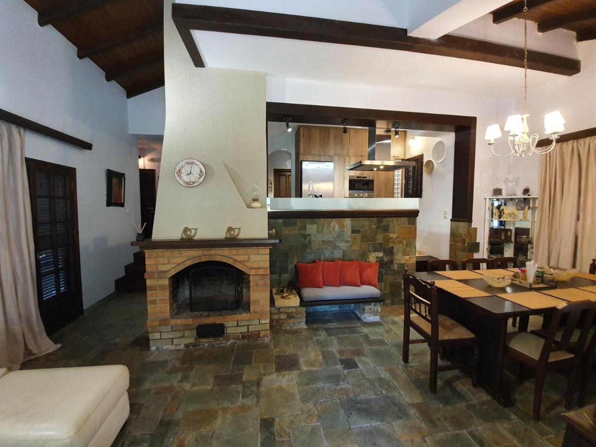 Villa Georgia Acharavi  Ngoại thất bức ảnh