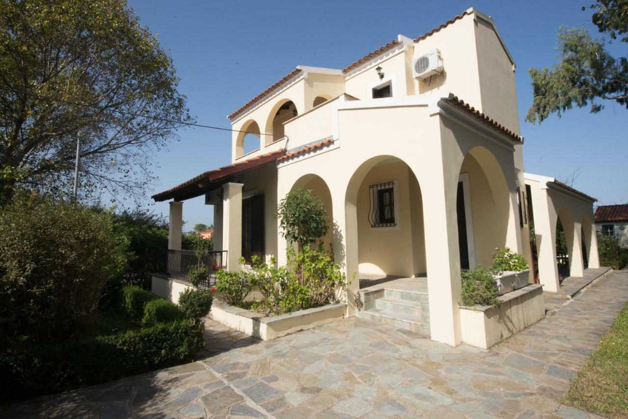Villa Georgia Acharavi  Ngoại thất bức ảnh